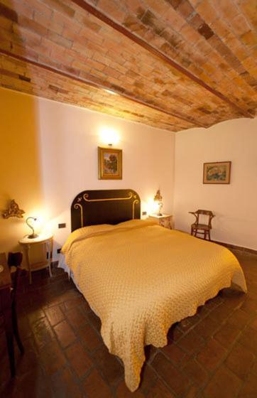 Vecchia Locanda サルツァーナ 部屋 写真
